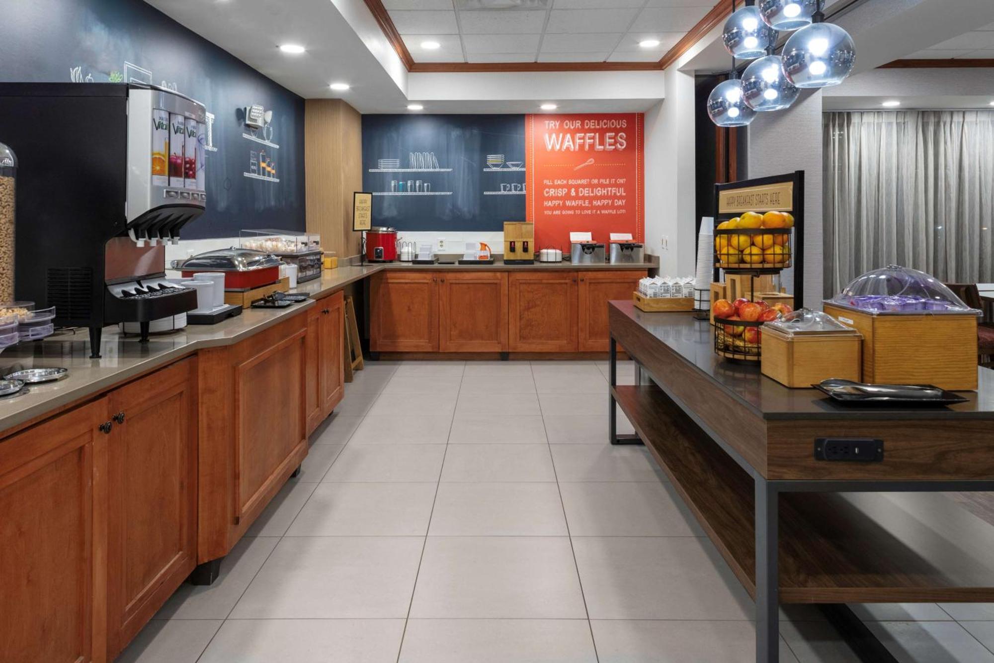 Hampton Inn Gretna - Smith Mountain Lake Dış mekan fotoğraf