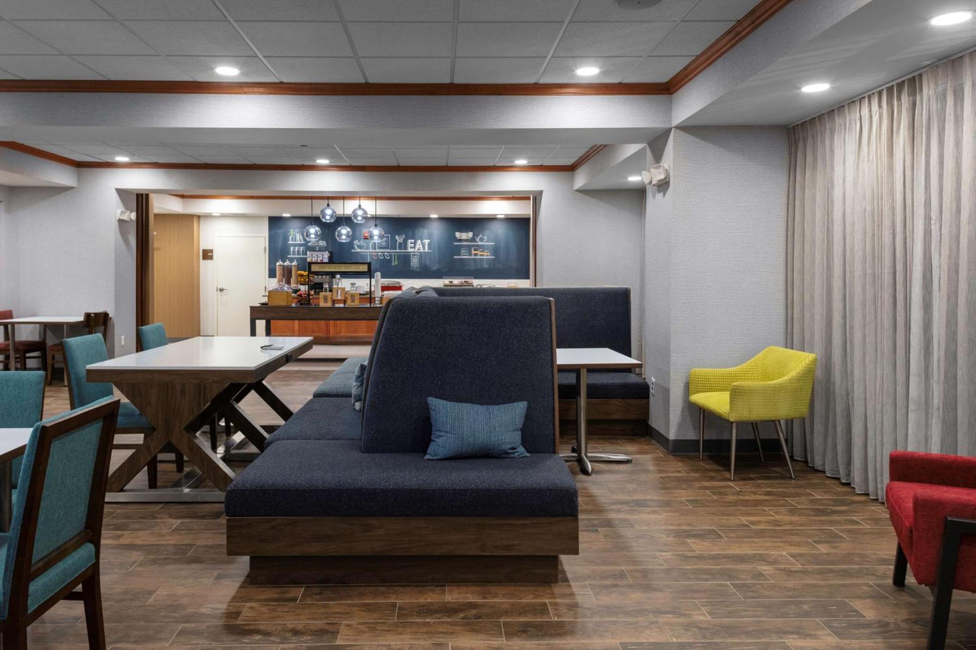Hampton Inn Gretna - Smith Mountain Lake Dış mekan fotoğraf